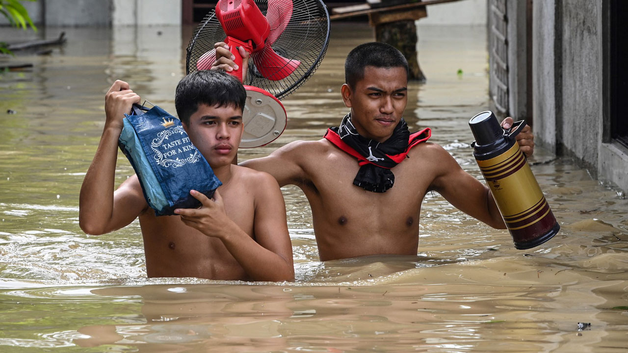 PHILIPPINES-WEATHER-TYPHOON