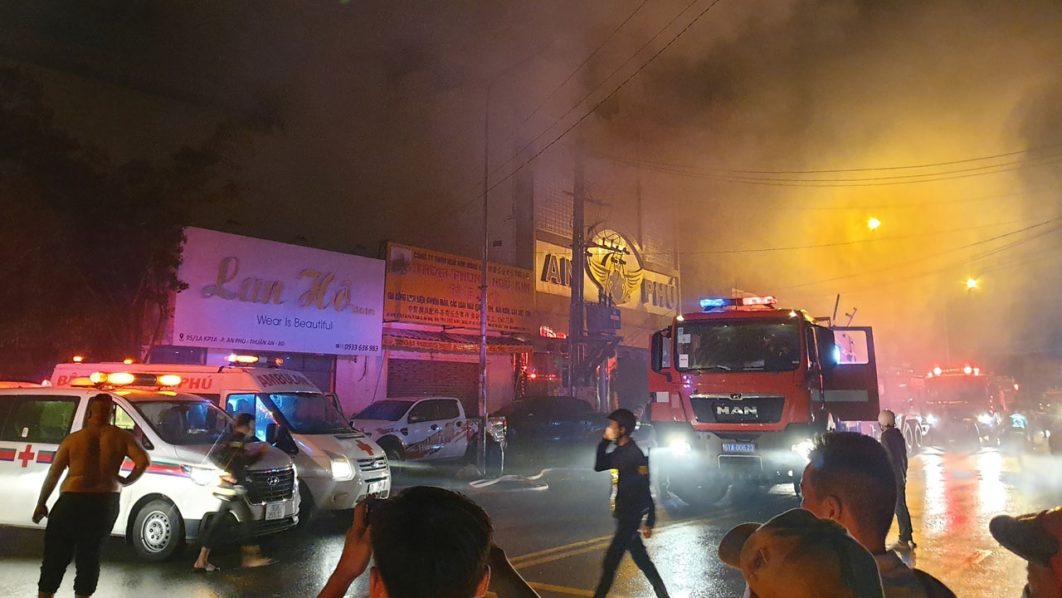 VIETNAM-FIRE-KARAOKE