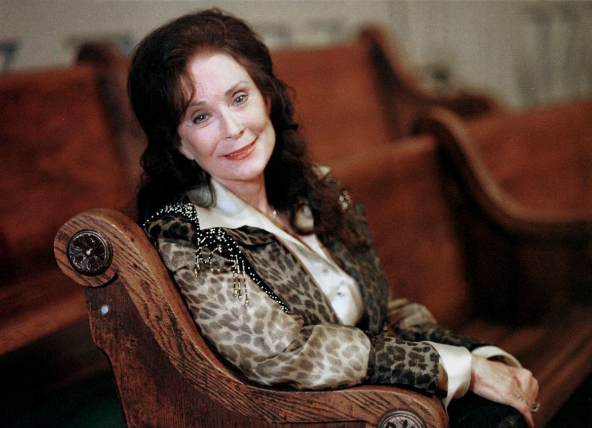 Loren Country Singer Famous Country Musician Loretta Lynn Dies Aged 90 Years