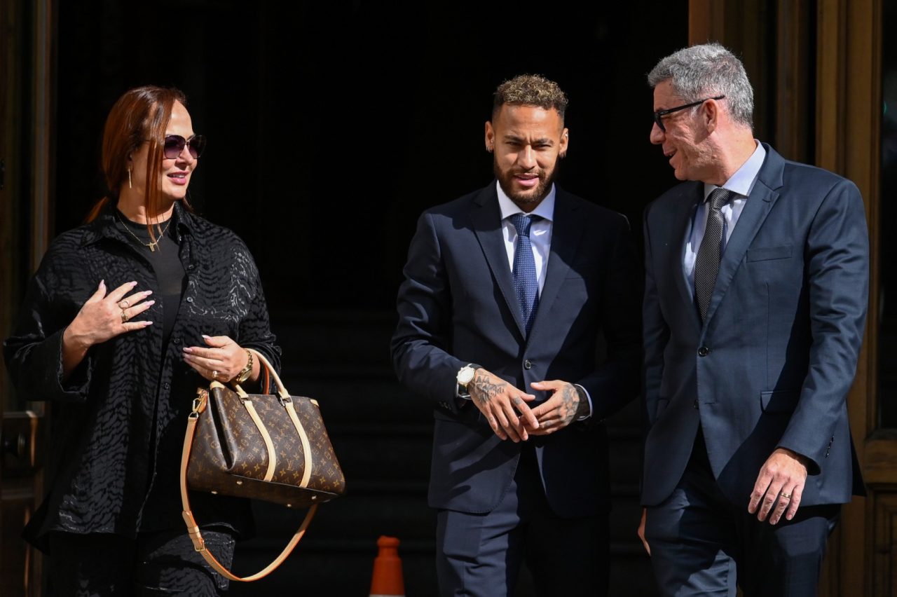 FILES-FBL-SPAIN-BRAZIL-TRIAL