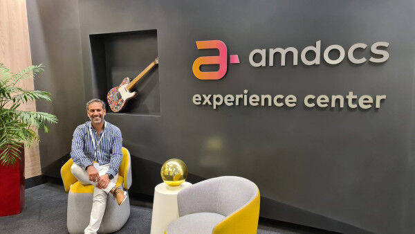 Amdocs Invites AfricaCom Delegates to Experience Africa in Augmented Reality