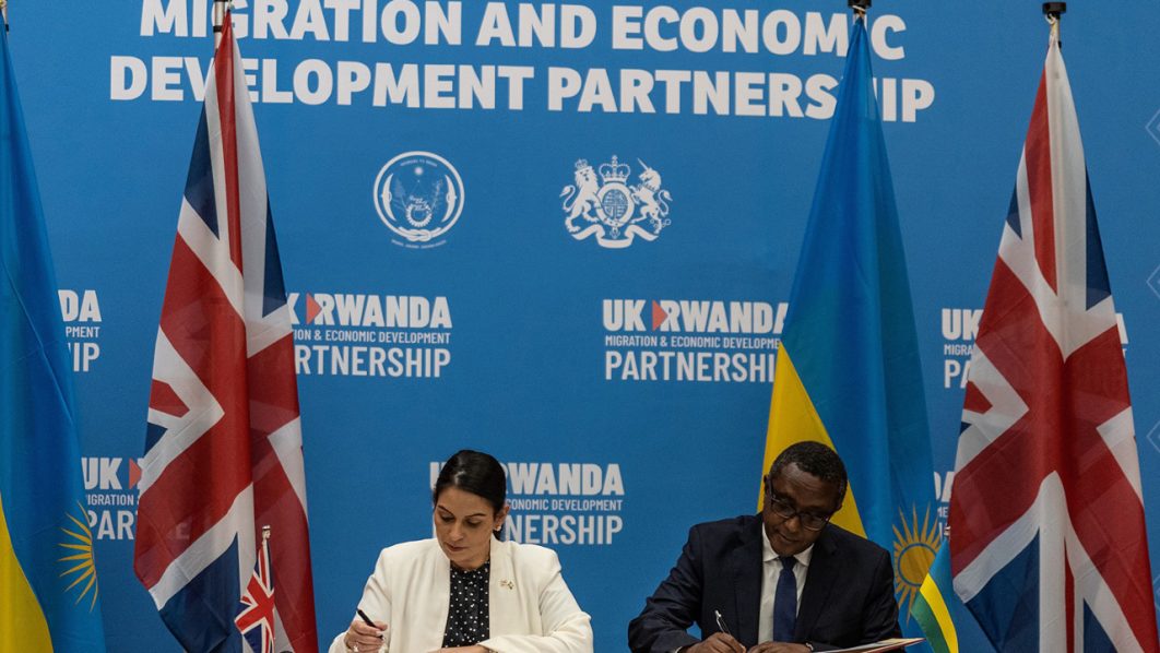 FILES-BRITAIN-RWANDA-POLITICS-MIGRANTS-COURT