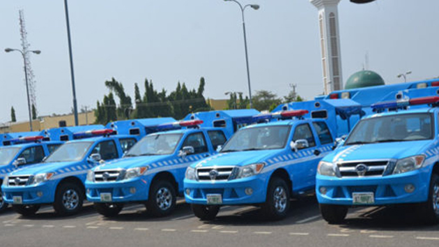 DRf8uSaXUAIKlFx-531×299