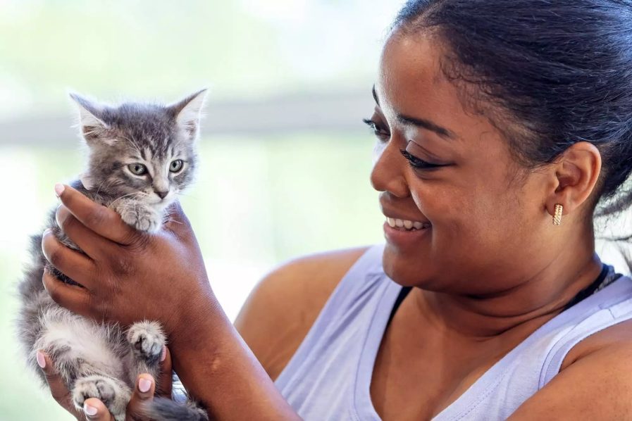cat mom