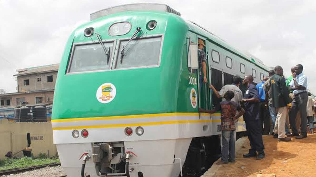 Edo-train-attack
