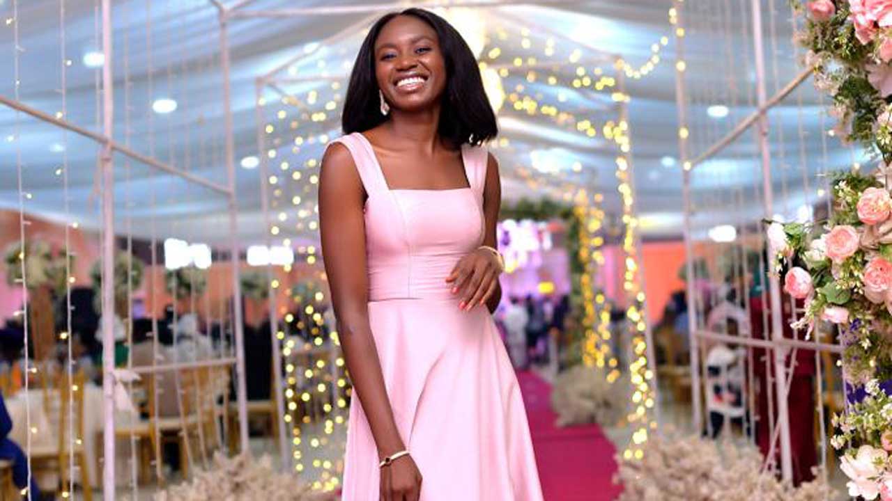 Funmi-2