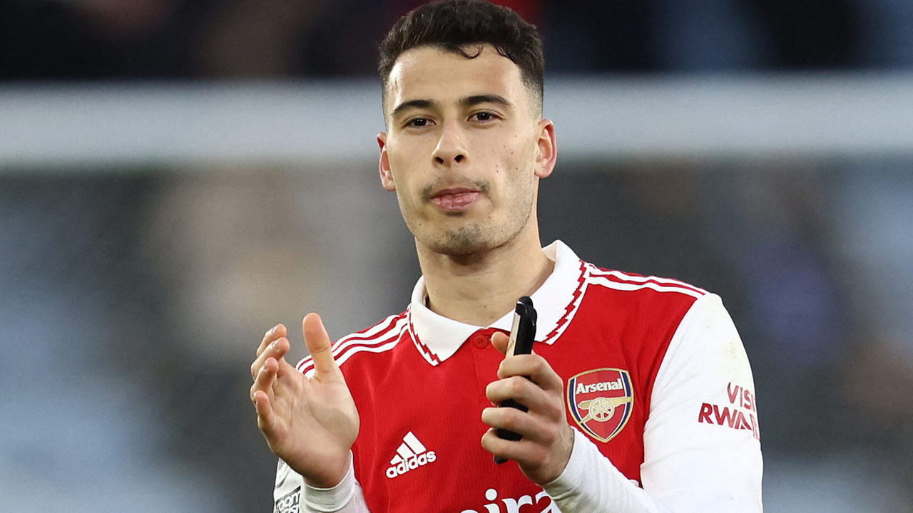 Premier-League-Leaders-Arsenal-beat-Leicester-1-0