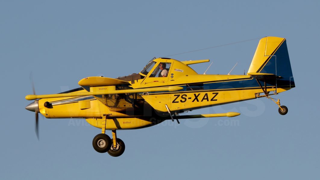 V1-6736-Air-tractor-AT-520B-Xcalibur