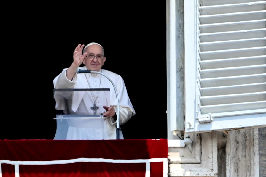VATICAN-RELIGION-POPE-ANGELUS