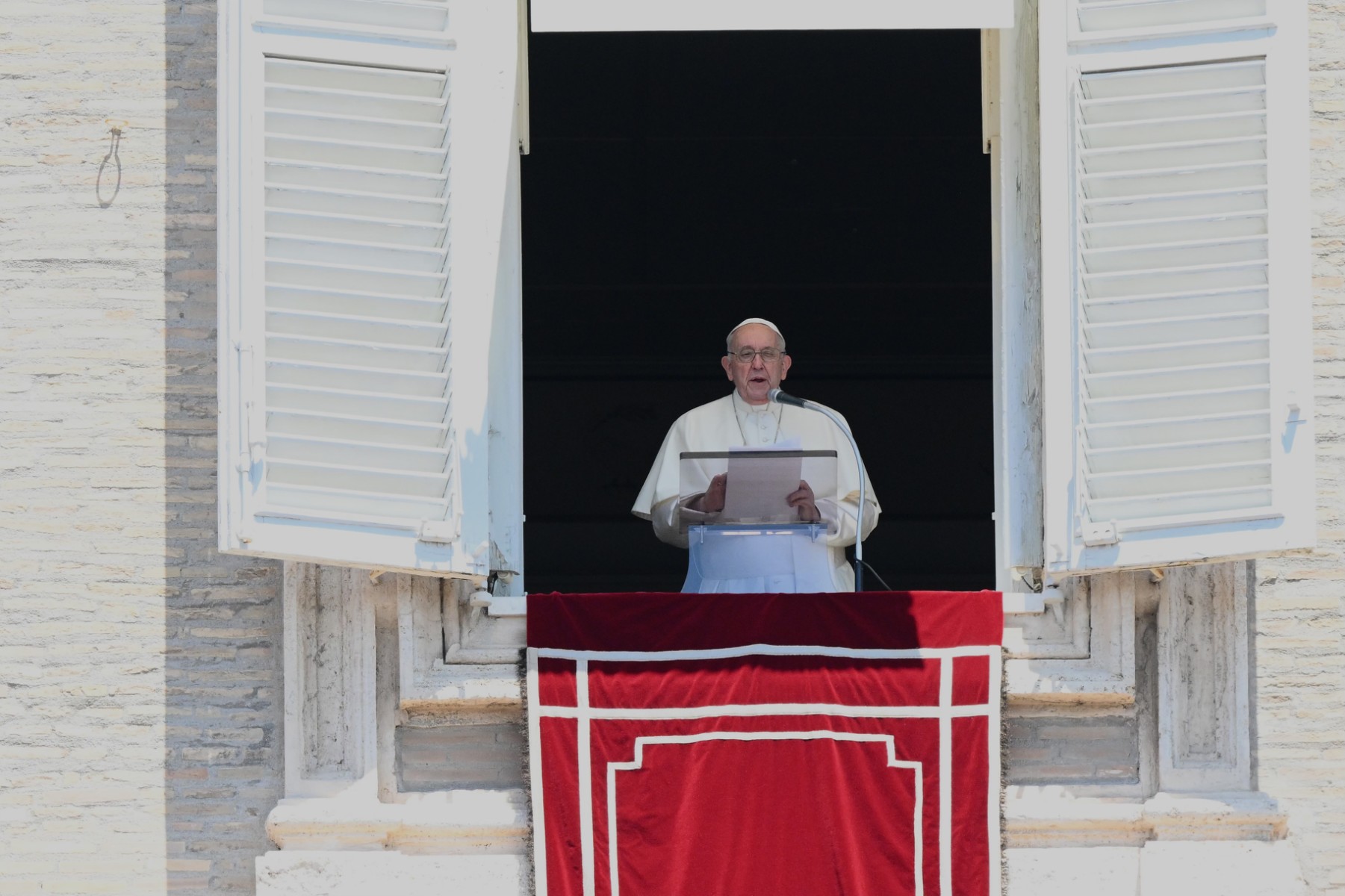 VATICAN-RELIGION-POPE-ANGELUS
