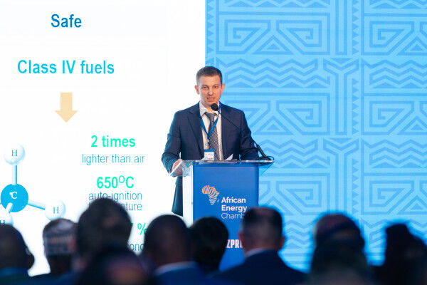 Gazprom Presents Significant Developments in Russia’s Gas Motor Fuel Market During International Gas Roundtable