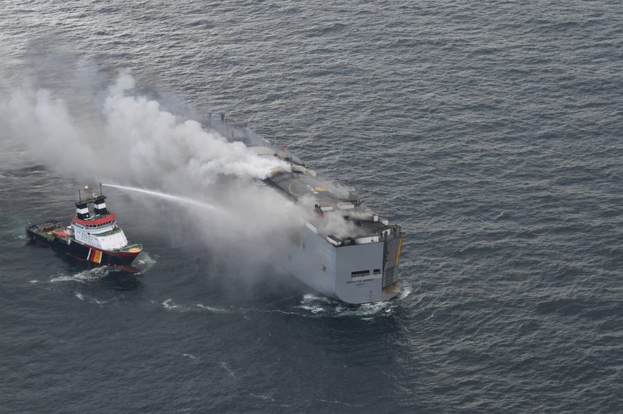 NETHERLANDS-MARITIME-SHIPPING-FIRE