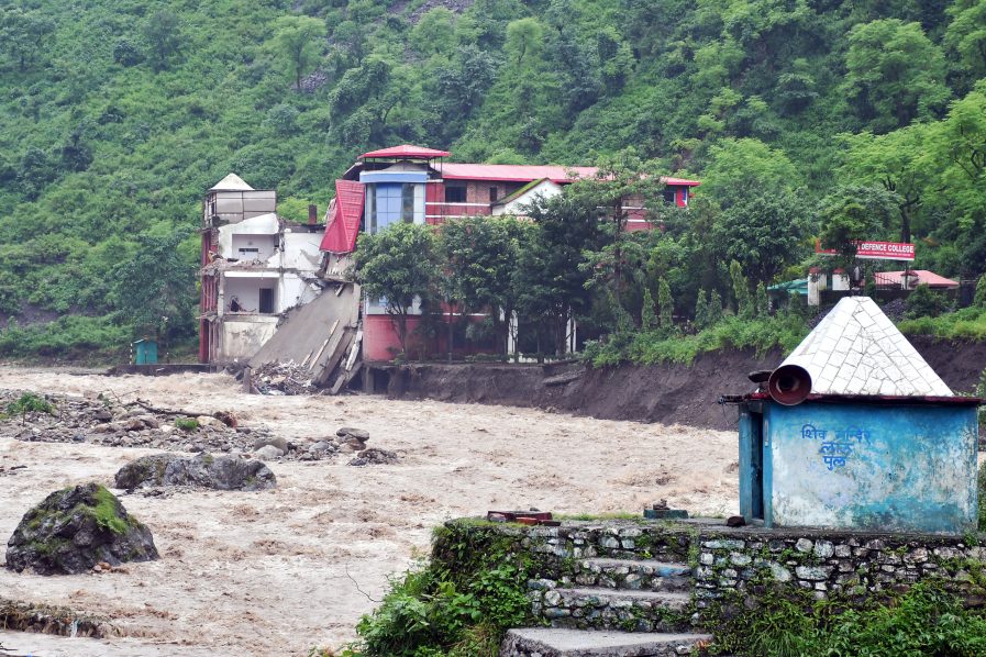 INDIA-WEATHER-CLIMATE-FLOOD