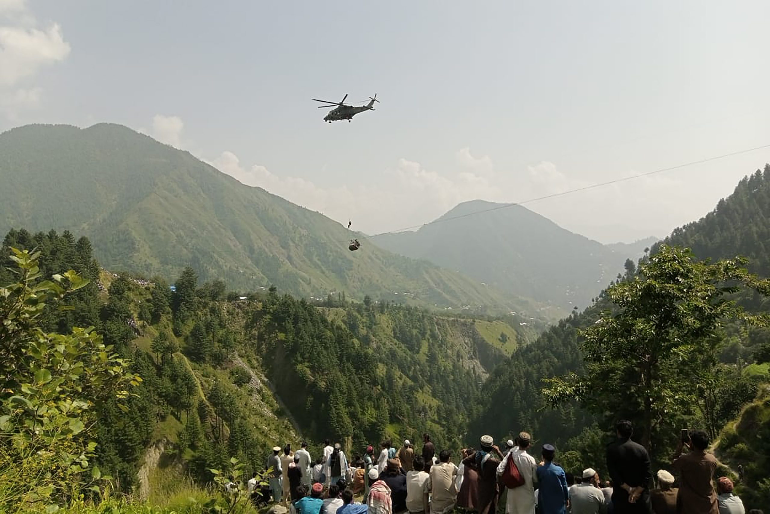 PAKISTAN-ACCIDENT-CABLE CAR