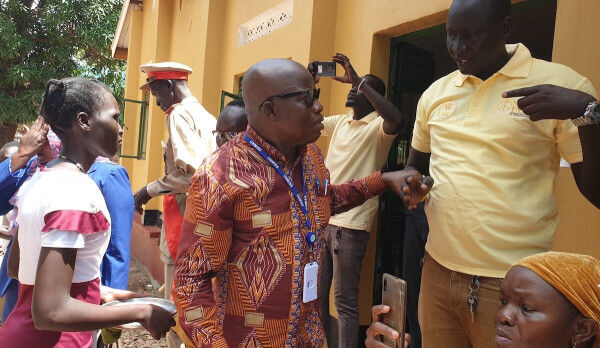 Boost for Rumbek artists as United Nations Mission in South Sudan (UNMISS) hands over renovated cultural centre