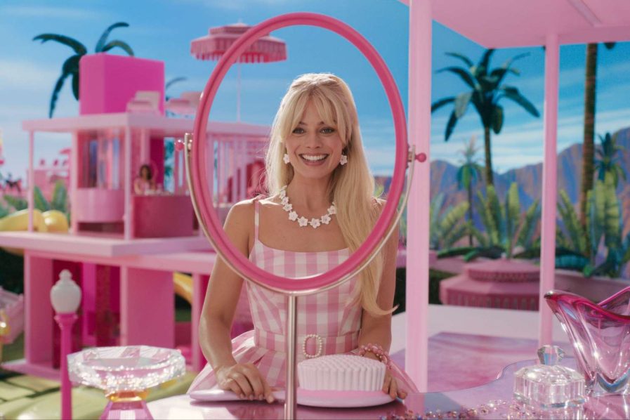 Barbie-movie-040423-06-2000-f96cec32f2e64dbf9aca41cf67429778