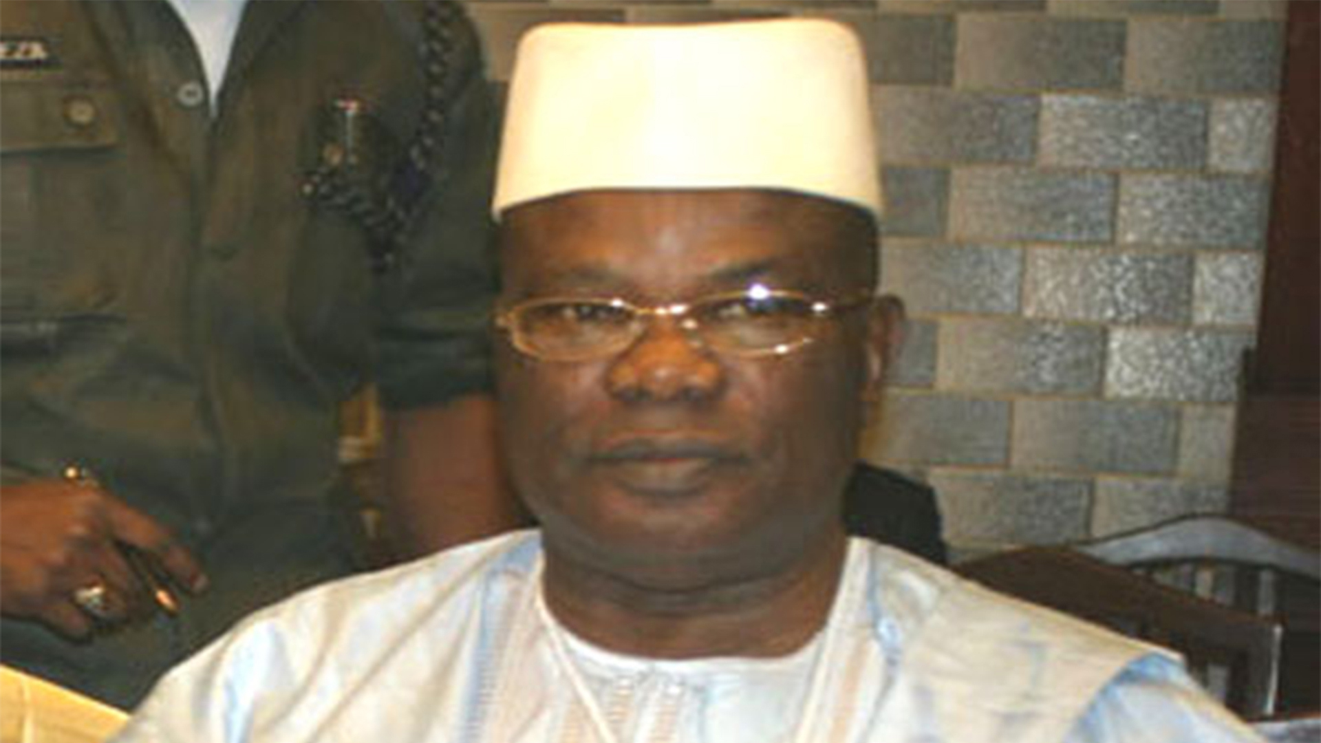 Prof.-Sam-Oyovbaire