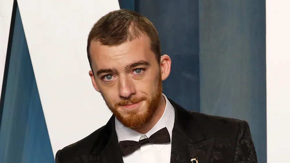 angus-cloud-vanity-fair