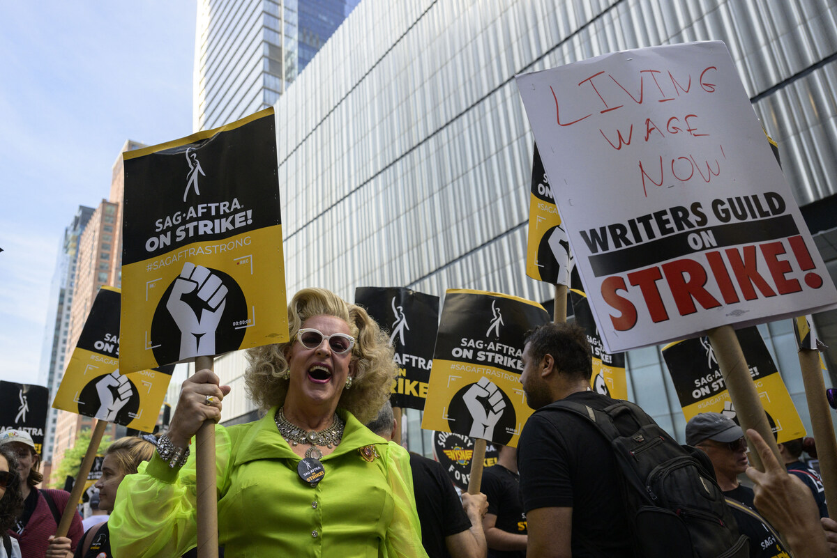 FILES-US-ENTERTAINMENT-FILM-TELEVISION-STRIKE
