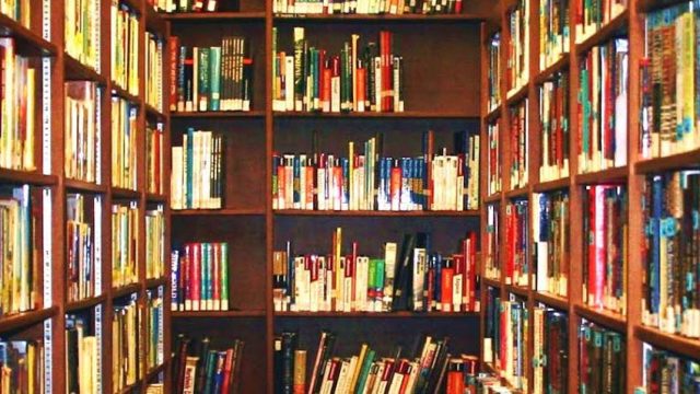 Physical library vs e-library…why technology may