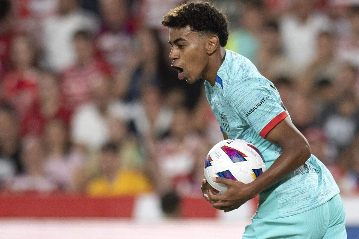FBL-ESP-LIGA-GRANADA-BARCELONA