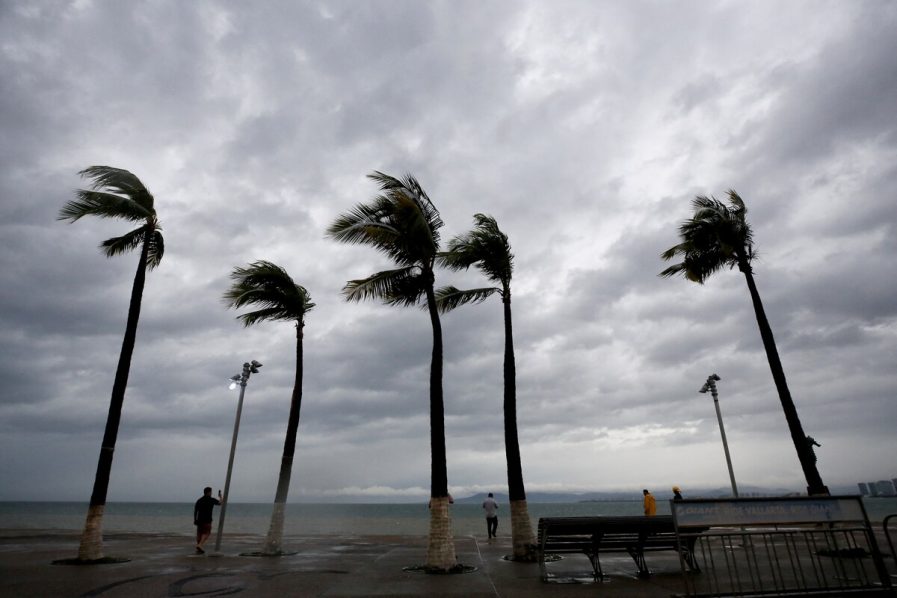 MEXICO-WEATHER-HURRICANE-LIDIA