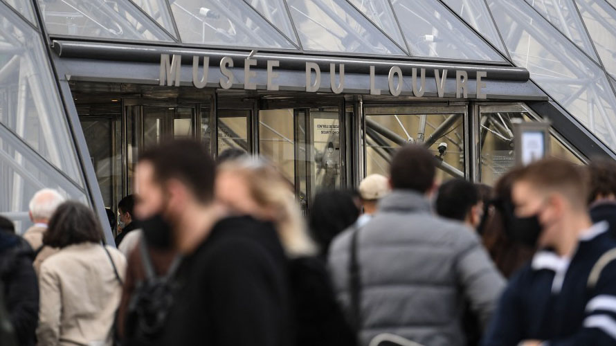 FILES-FRANCE-ATTACKS-MUSEUM-SECURITY