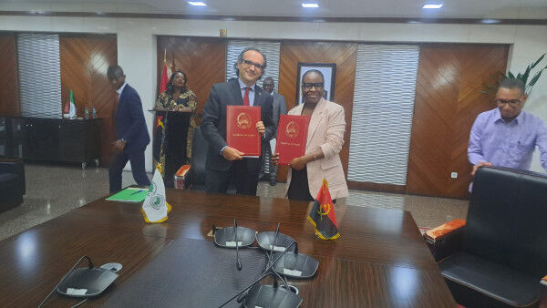 Angola: African Development Bank Group, Angola sign two loan agreements worth $124.4 million to finance sanitation project for coastal towns