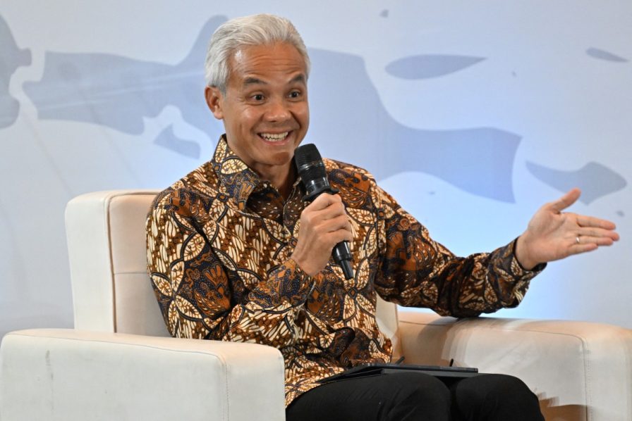 INDONESIA-POLITICS-VOTE-ECONOMY