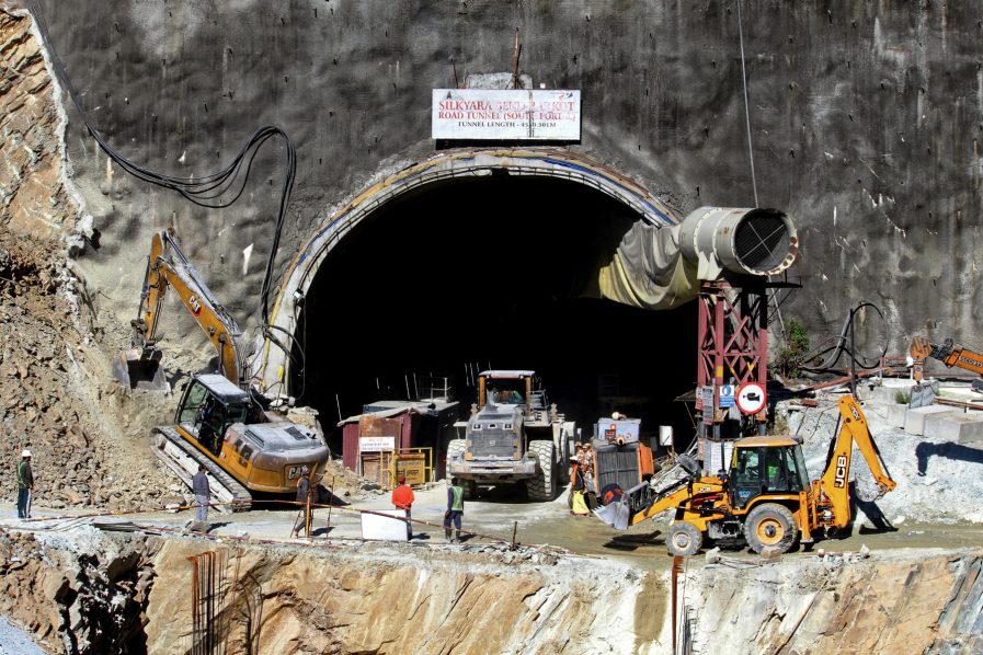 INDIA-ACCIDENT-CONSTRUCTION