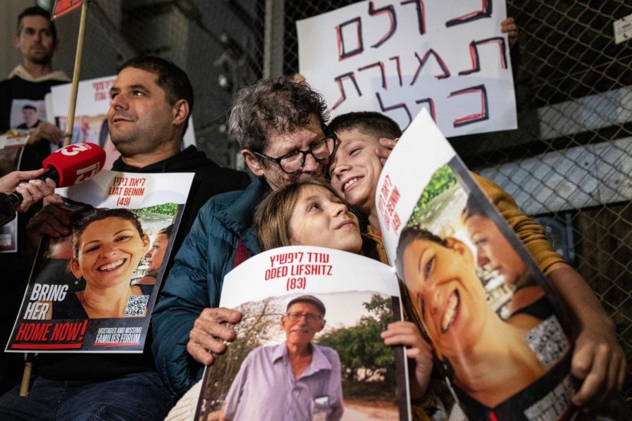 ISRAEL-PALESTINIAN-CONFLICT-HOSTAGES-DEMO