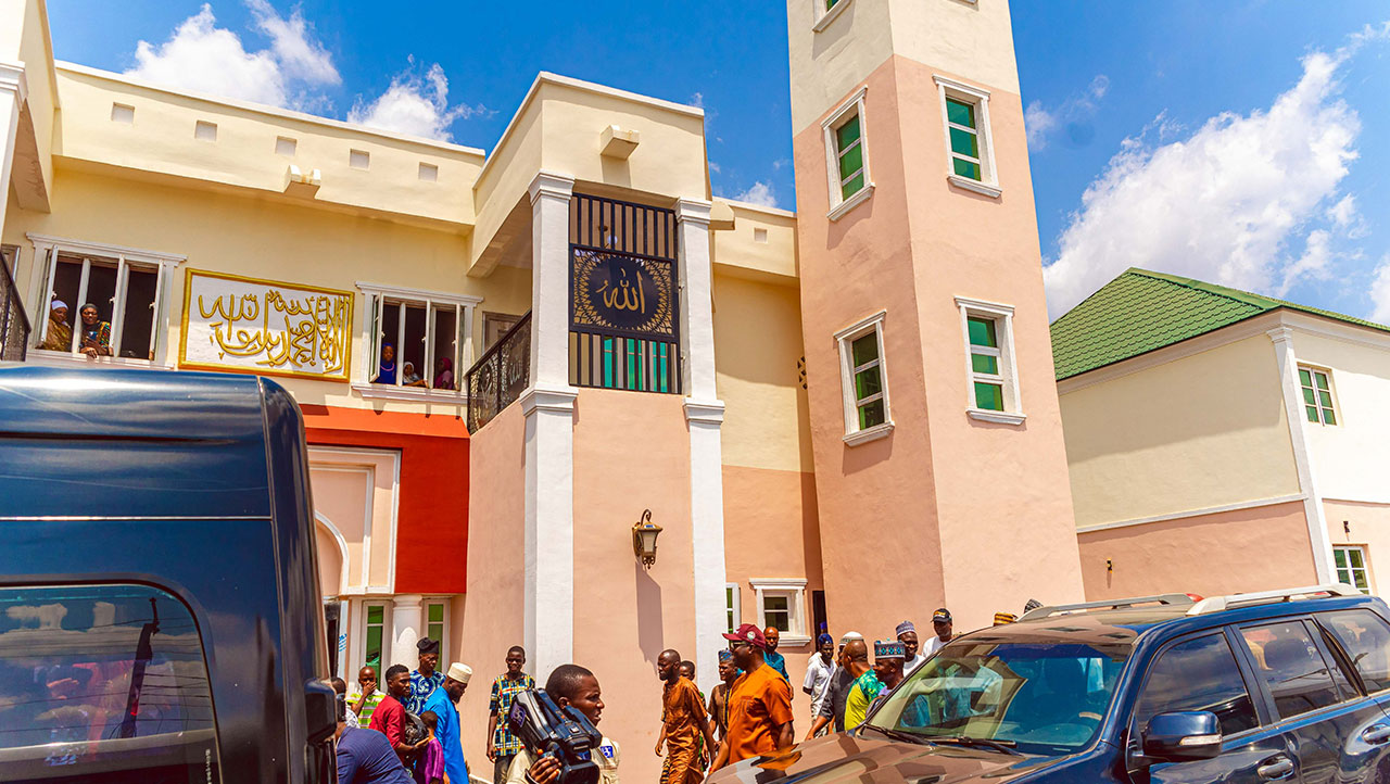 Adogba-Mosque