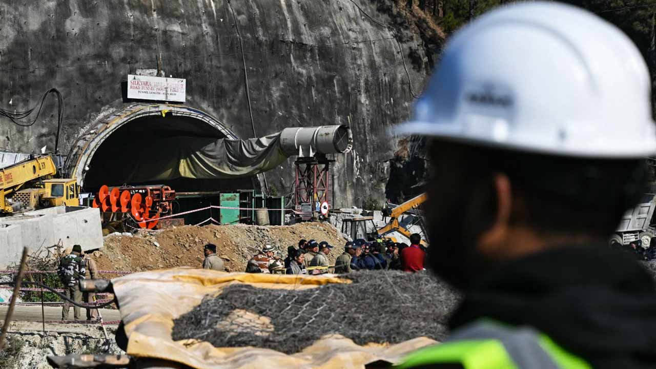 INDIA-ACCIDENT-CONSTRUCTION