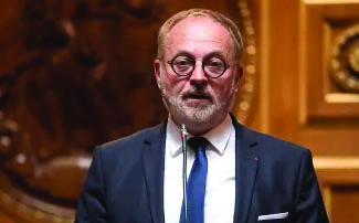 SENATOR