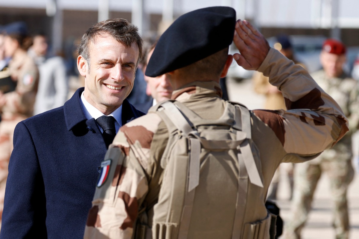 FRANCE-JORDAN-DIPLOMACY-DEFENCE-ARMY-CHRISTMAS