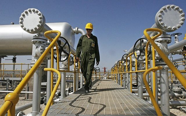 Mideast-Iran-Oil_Horo-640×400