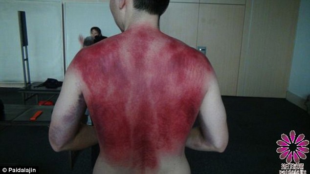 282E86FC00000578-3063478-image-a-8_1430436540715