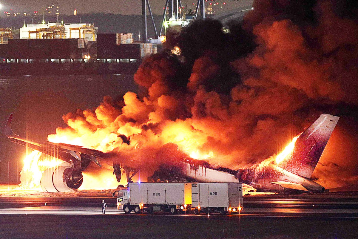 JAPAN-ACCIDENT-AIR