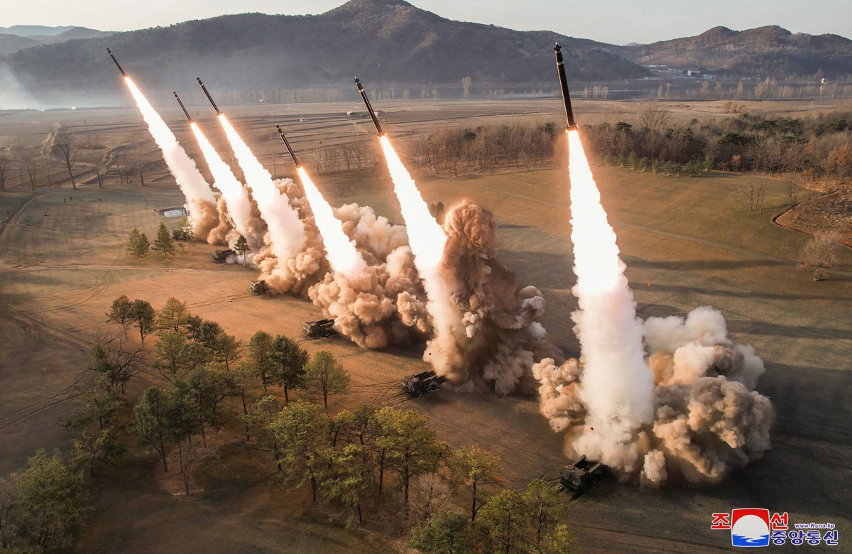 NKOREA-DEFENCE-CONFLICT-ARMS