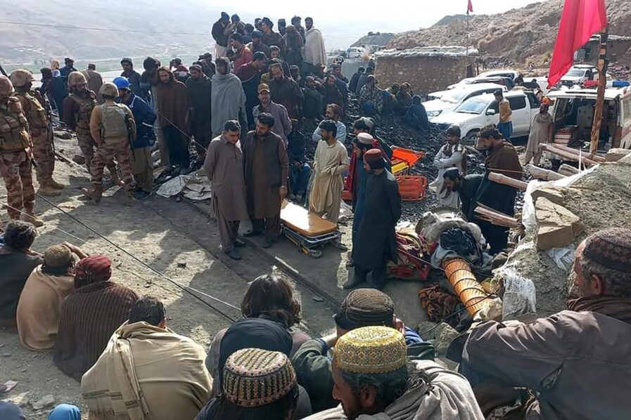 PAKISTAN-MINERS-EMERGENCY