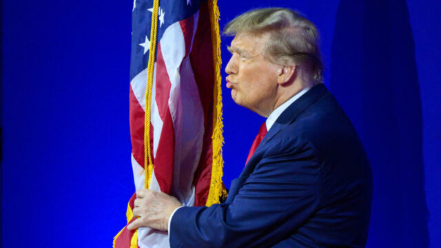 US Supreme Court rules Trump can stay on Colorado primary ballot | The ...
