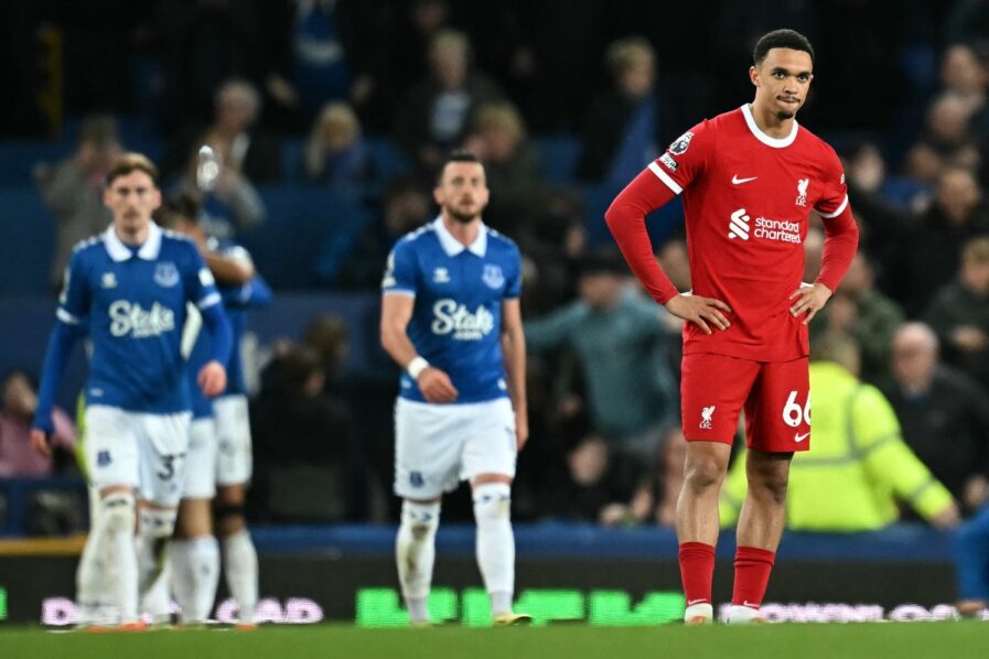 FBL-ENG-PR-EVERTON-LIVERPOOL