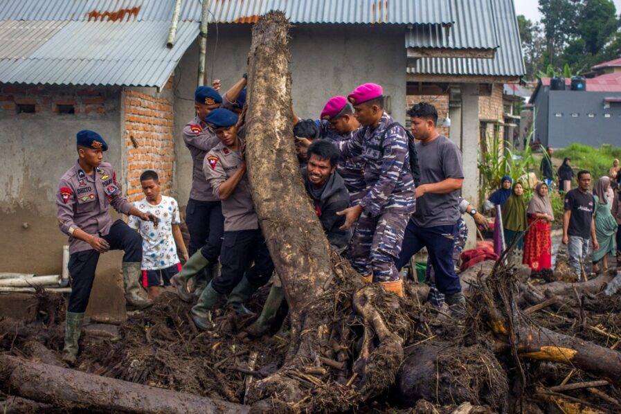 INDONESIA-VOLCANO-FLOODS