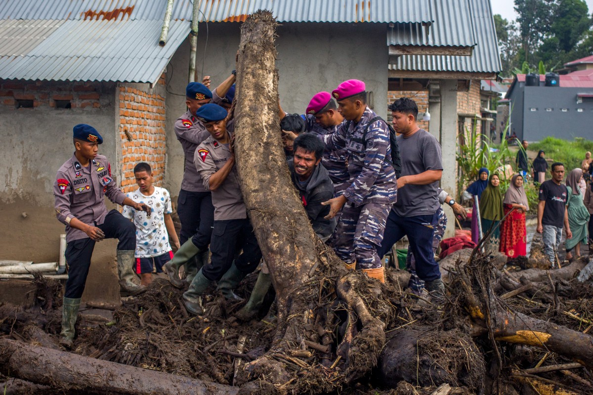 INDONESIA-VOLCANO-FLOODS