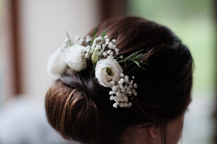 Jewelled bun. Photo Pexels YodahAnn