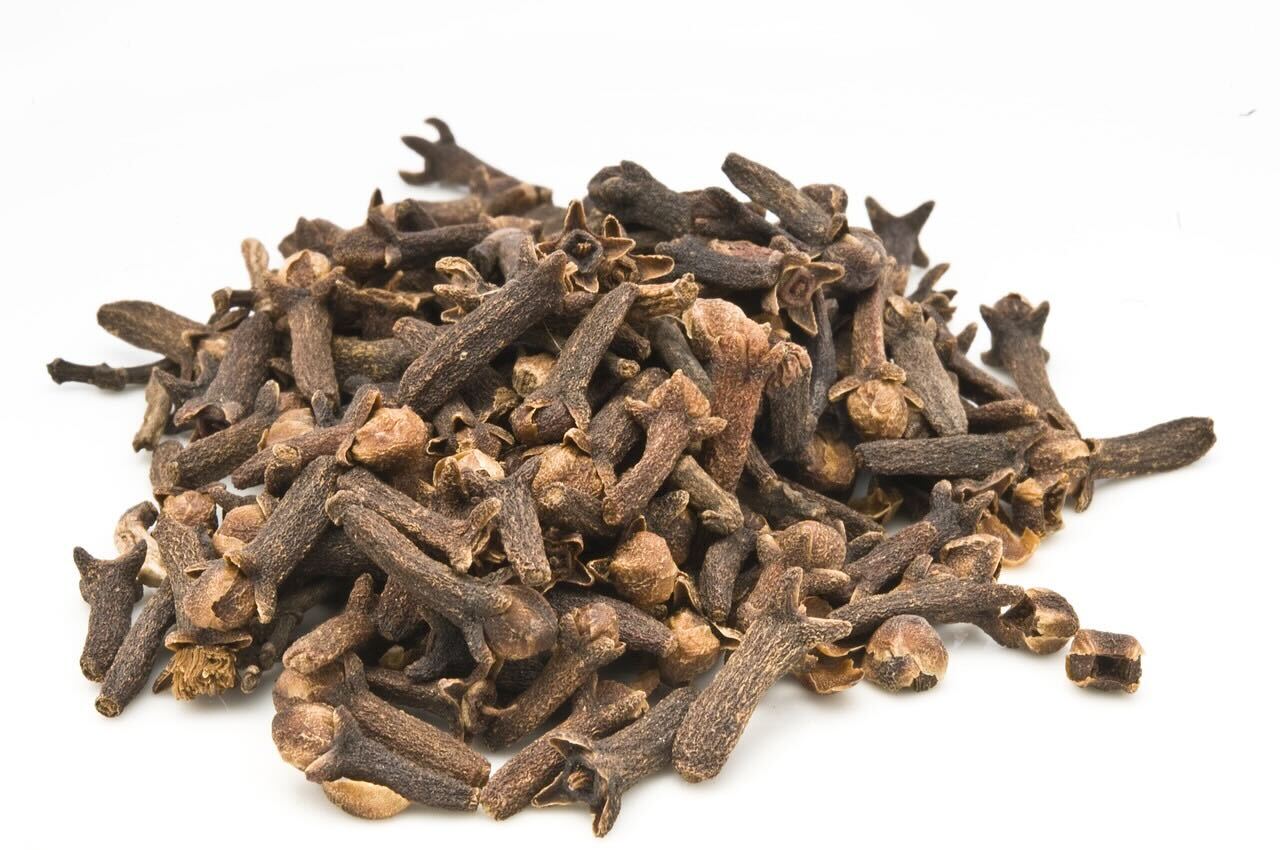 Cloves. Photo – Pixabay _ abuyotam