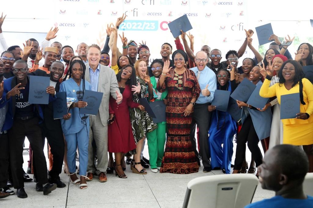 Graduating-CYFI-Fellows-in-a-group-photograph-with-Consul-General-Will-Stevens