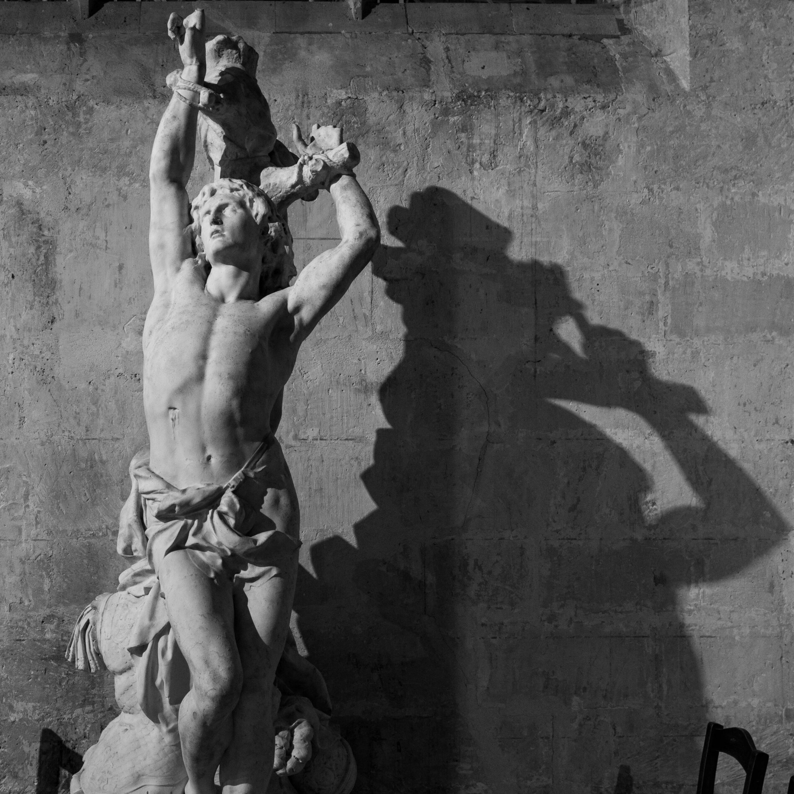 Saint-Sebastien-Marble-Statue-in-Musee-dOrsey-in-Paris.-Photo-by-Bingqian-Li-from-Pexel