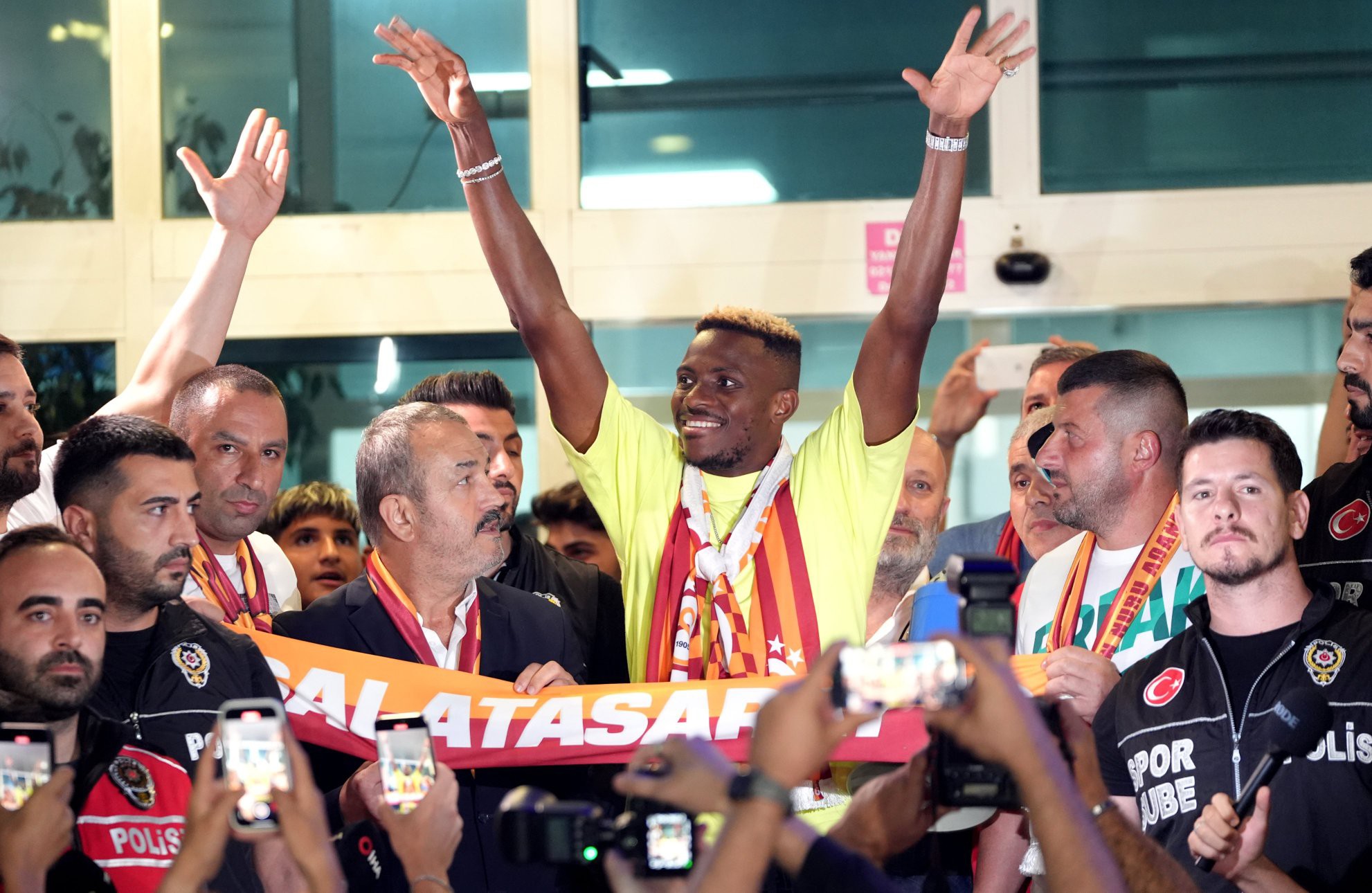 victor-osimhen-galatasaray