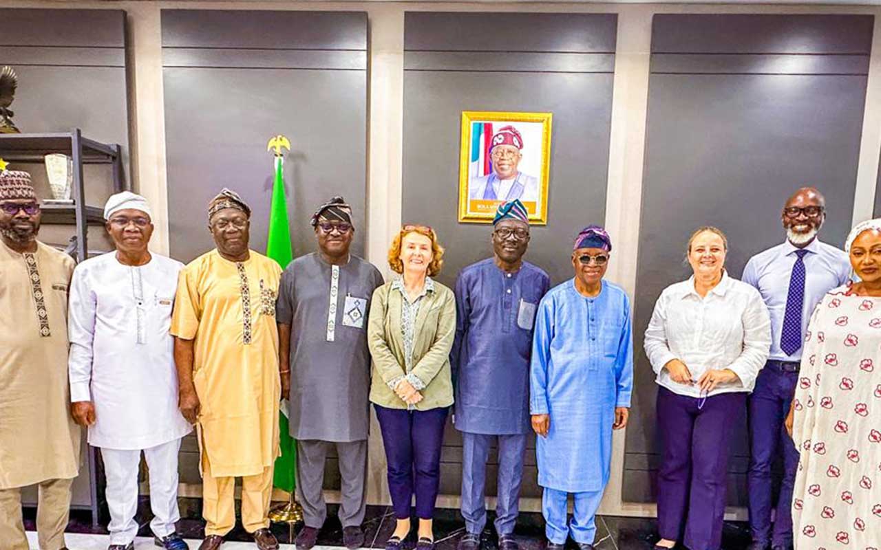 Adegboyega-Oyetola,